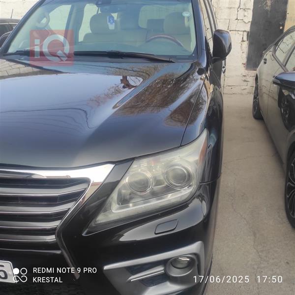 Lexus for sale in Iraq